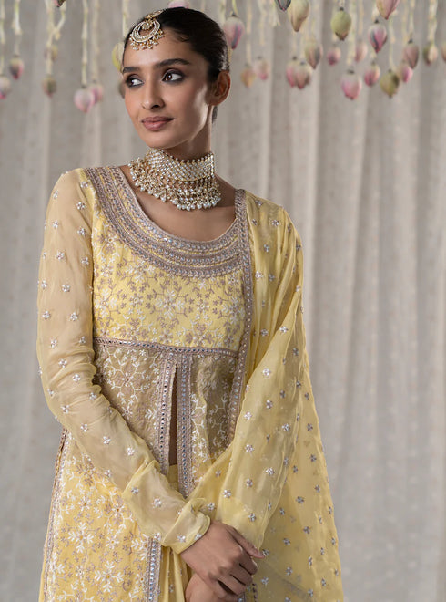 Sajda Anarkali with Sajda Skirt